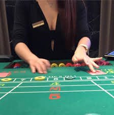 483